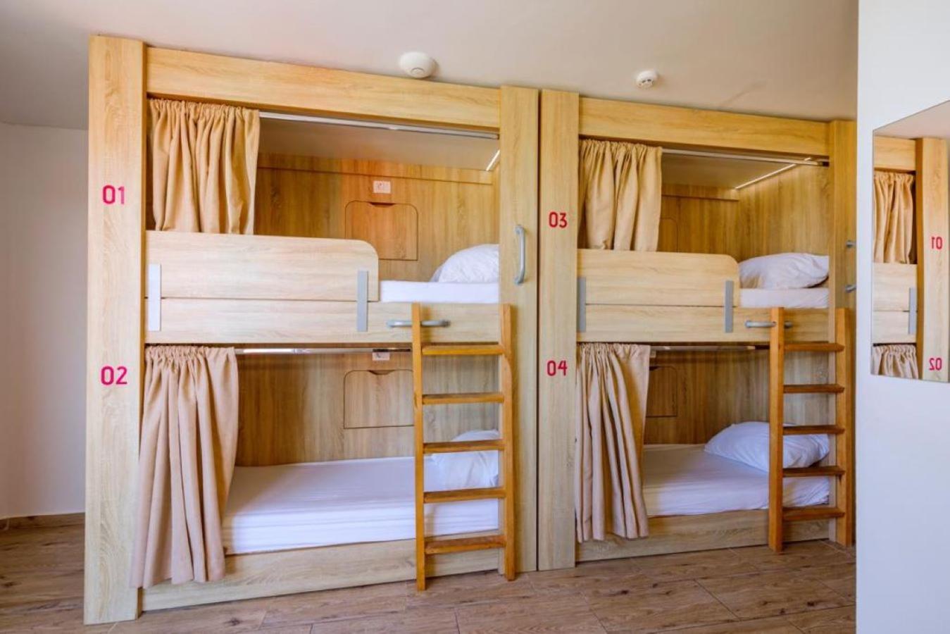 Hostel Zrce All Inclusive- All You Can Drink And Eat! (Adults Only) Novalja Exterior foto